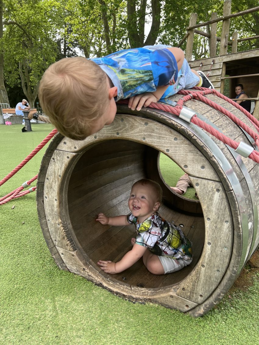 playgrounds in Annecy