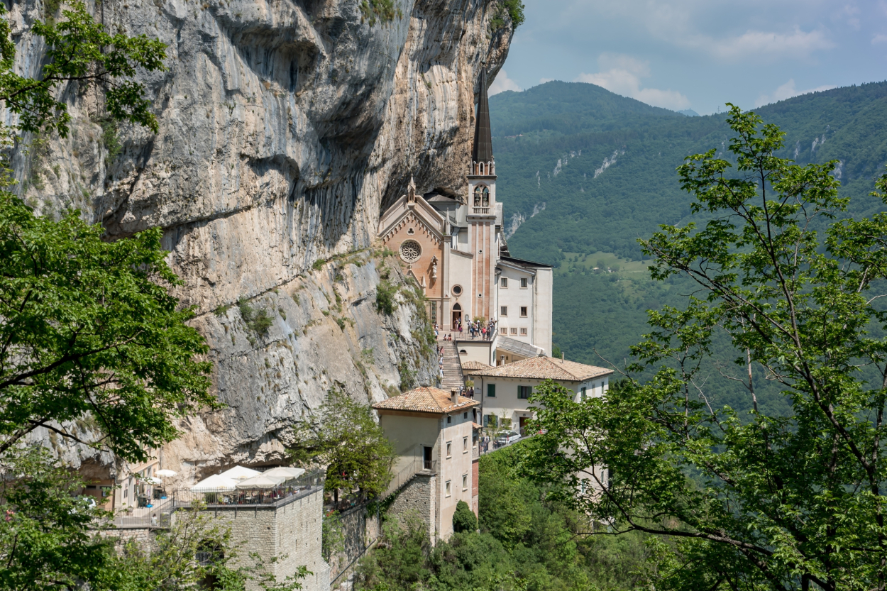 Best Day Trips from Verona, Italy